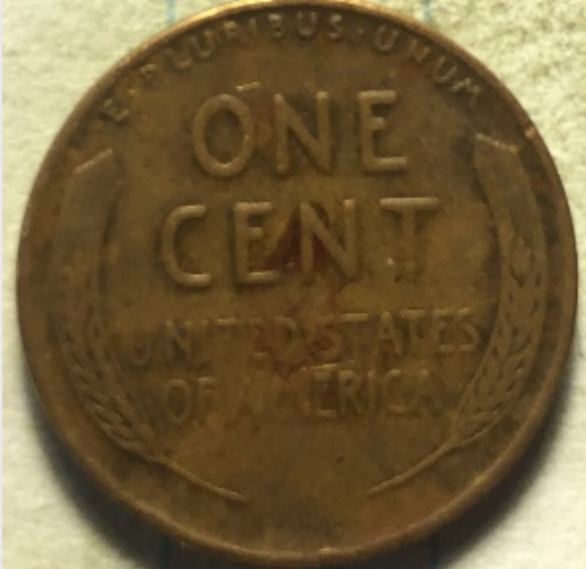1939-Lincoln-Wheat-Cent-Button-On-Lincoln's-Lapel?