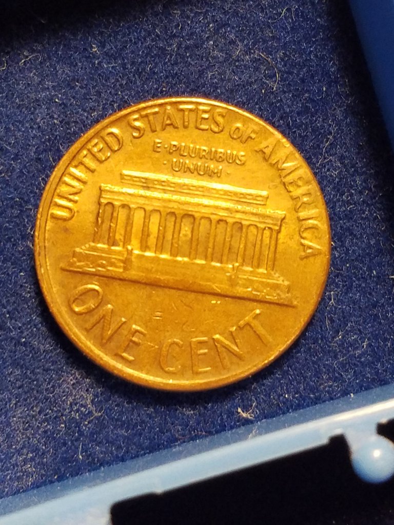 1969-D-Penny-Off-Center-Strike-And-Floating-Roof-Error
