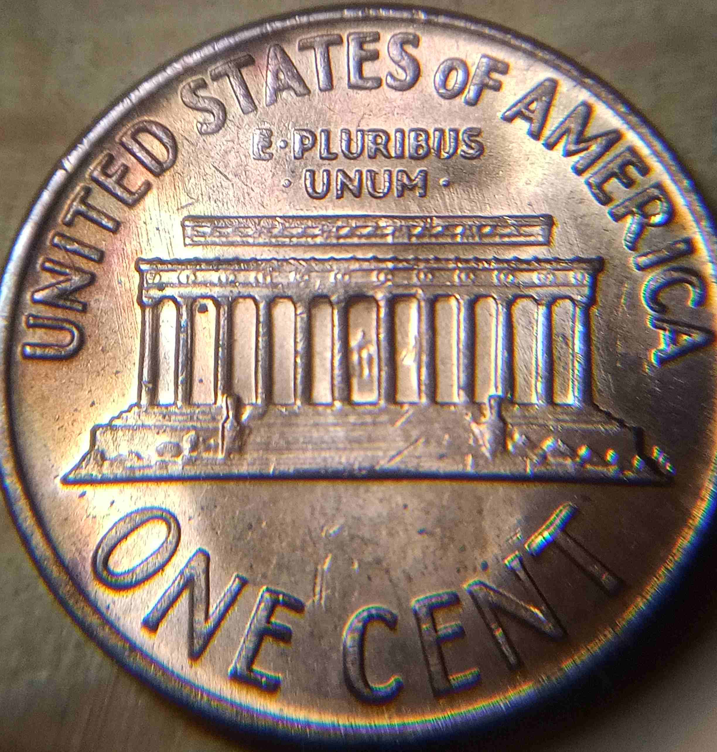 1969-S-Lincoln-Penny-With-Floating-Roof