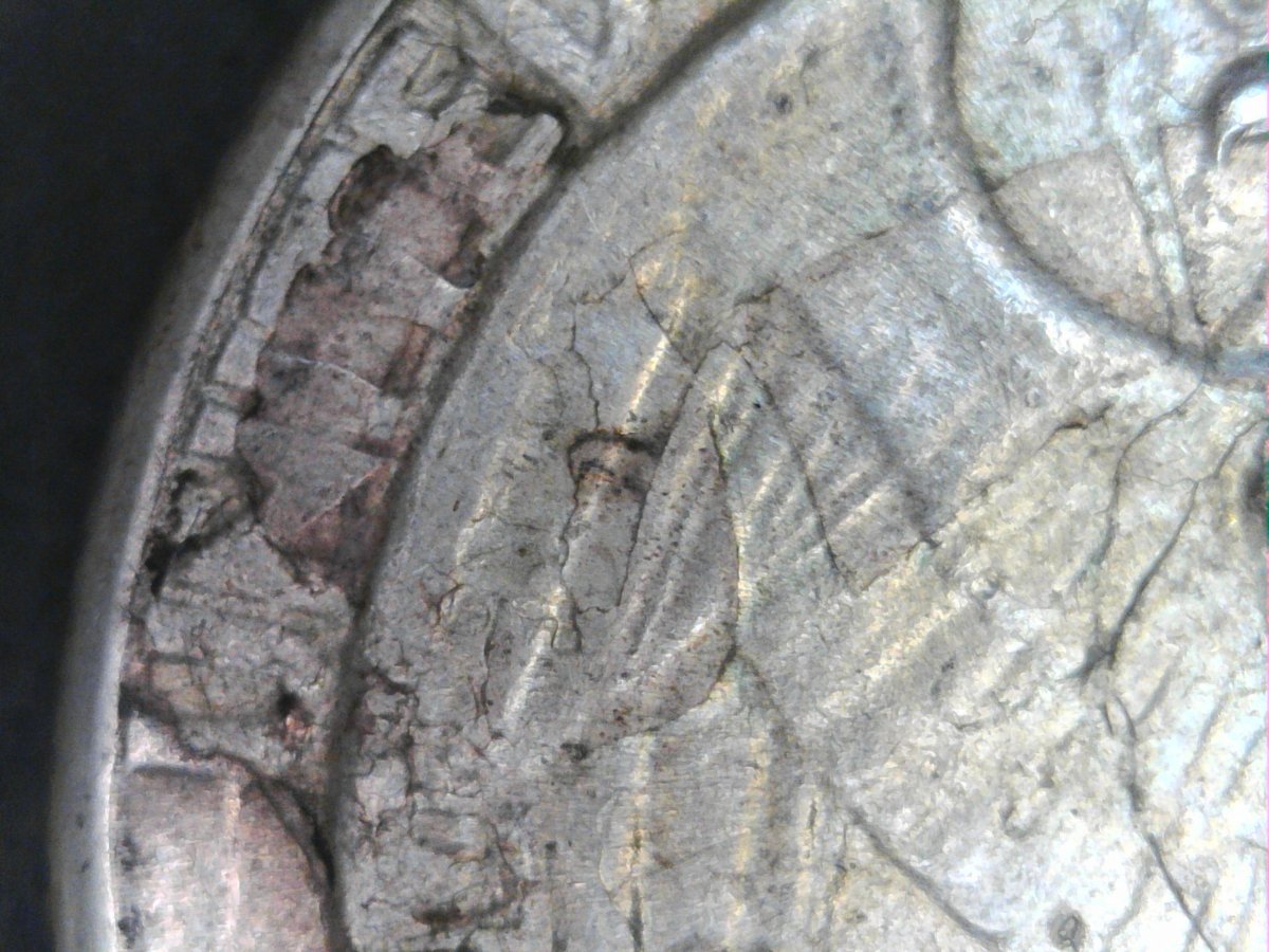 1950-D-Quarter-Cleaned-With-Googone-Reveals-Metal-Objects
