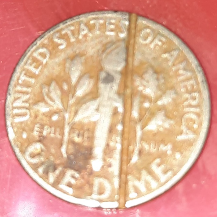 Has-Anyone-Seen-An-Error-On-A--1974-Dime-Like-This?
