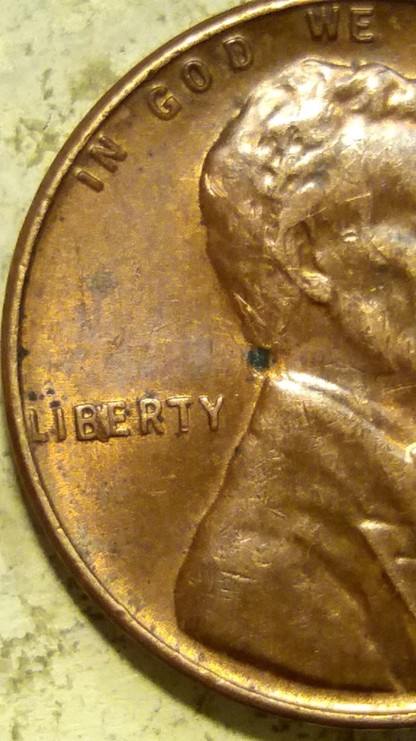 1957-Penny-Libierty-Die-Break-Wondering-A-Value-On-Such-A-Error?