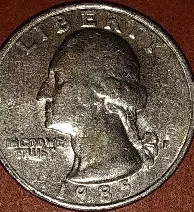 1985-P-Quarter-God-Looks-Like-Cod?