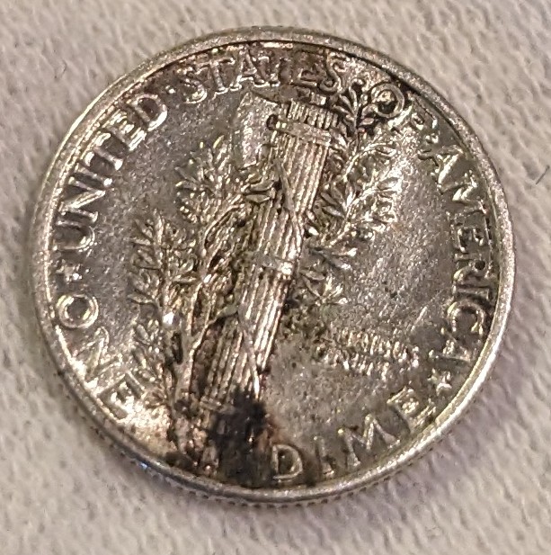 A-Sucker-For-Ebay,-Should-I-Submit-For-Grading-1879-O