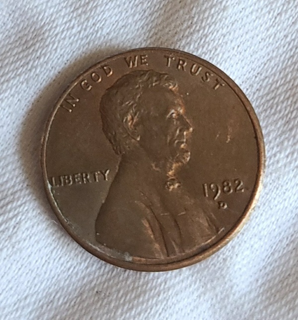 Large-Or-Small-Date-1982-Penny