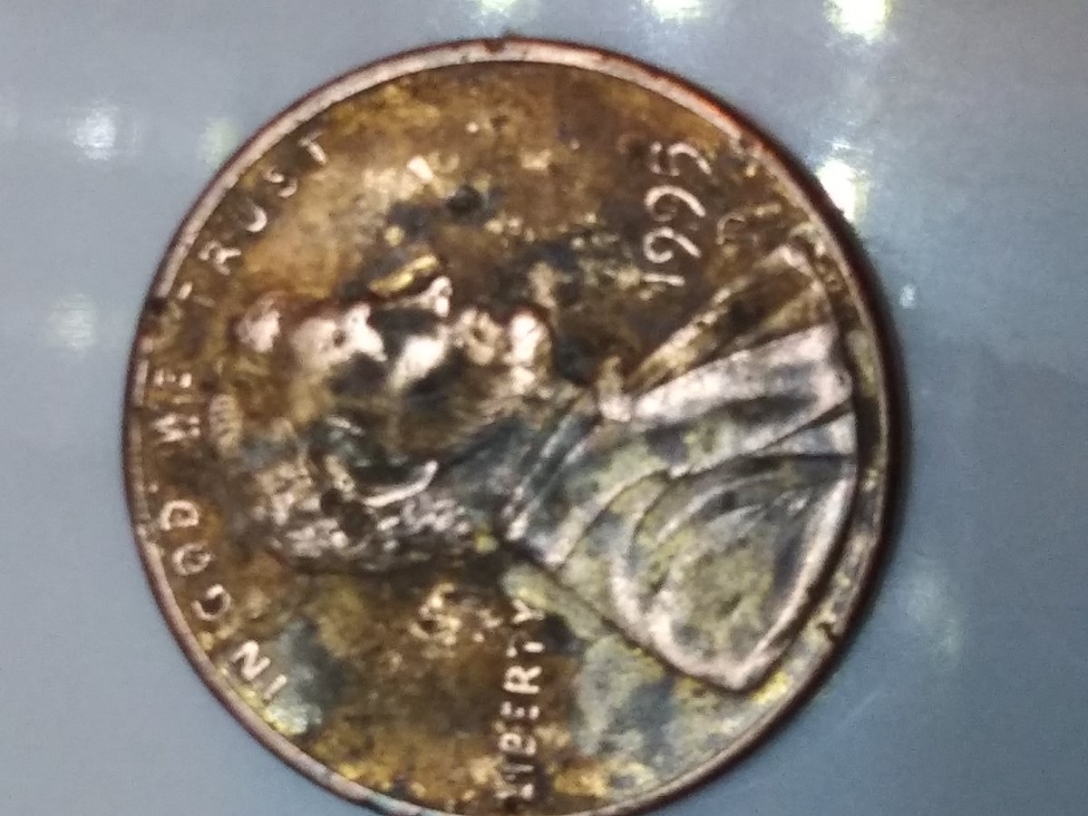 Foind-This-Looking-Through-Change-Bowl