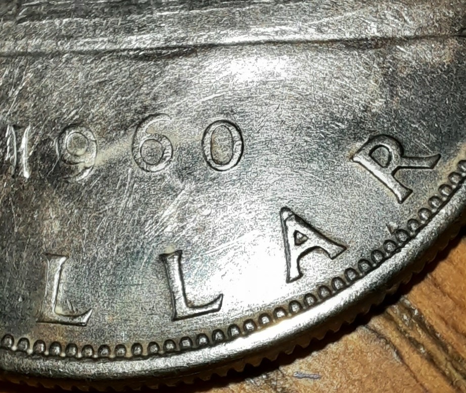 1960-Canadian-Silver-Dollar,-Do-I-Spy-Doubling?