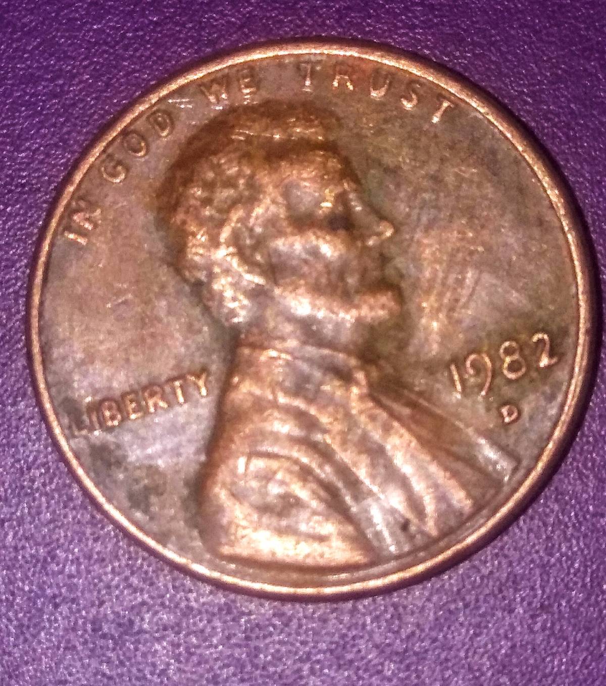 Five1982-Lincoln-Memorials-Weight-Is-3.1-But-Not-Small-Date