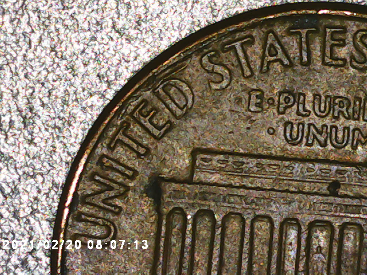 19?-Penny-Is-This-A-Grese-Filled-Die-And-Maybe-A-Small-Cud?