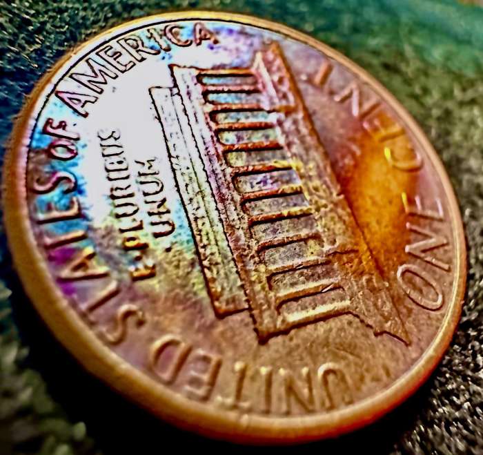 I-Found-The-Most-Beautiful-1980-Lincoln-Penny-I've-Ever-Laid-Eyes-On.