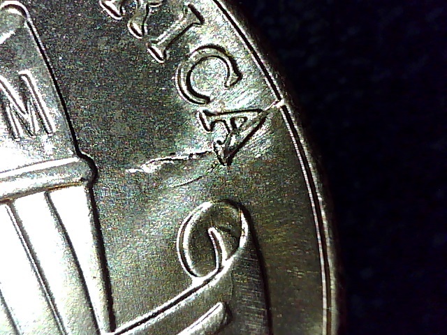 2022-P-LSC-With-Interesting-Reverse-Die-Crack+