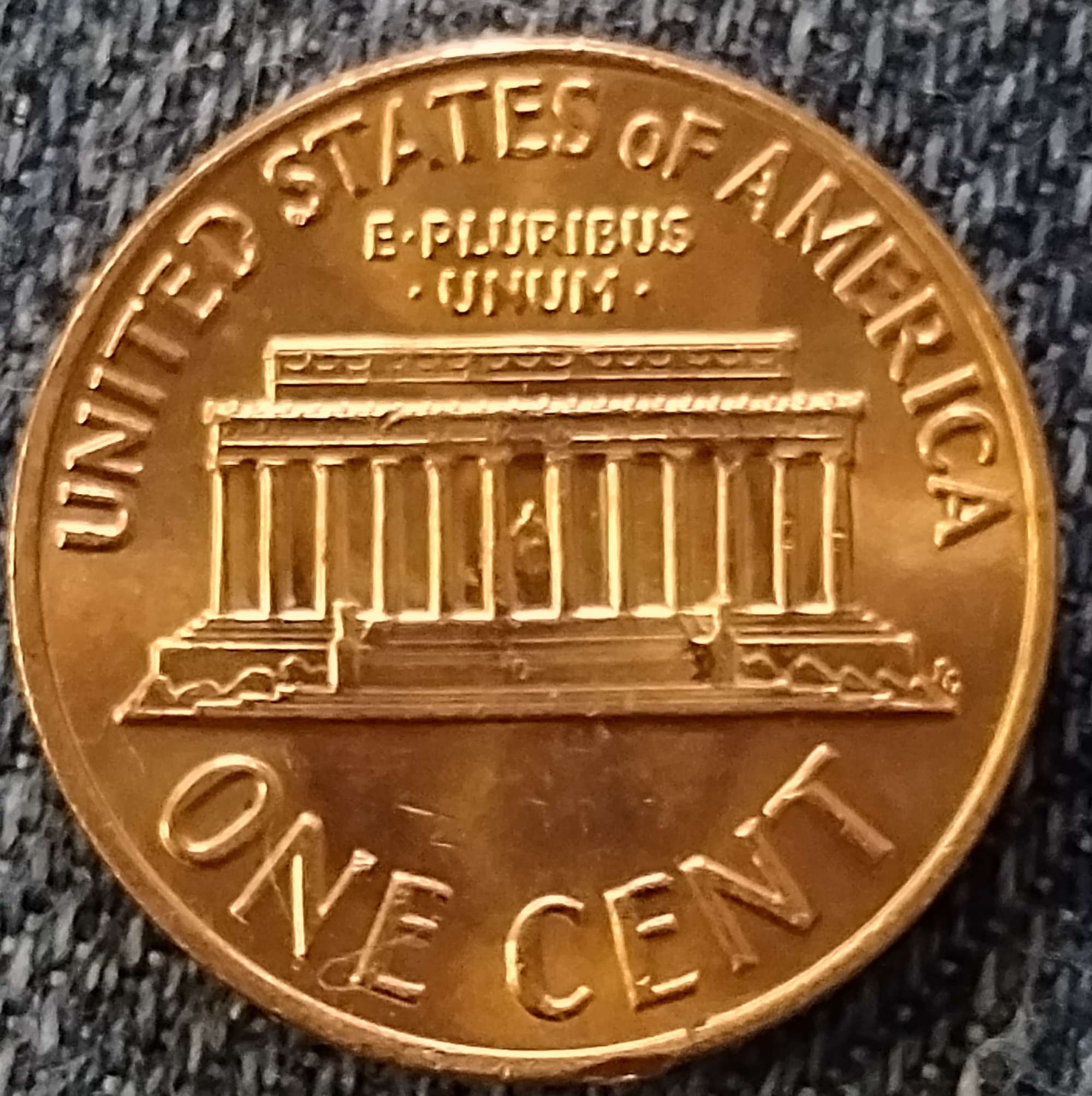 1970-S-Lincoln-Cent-Confirm-Small-Or-Large?