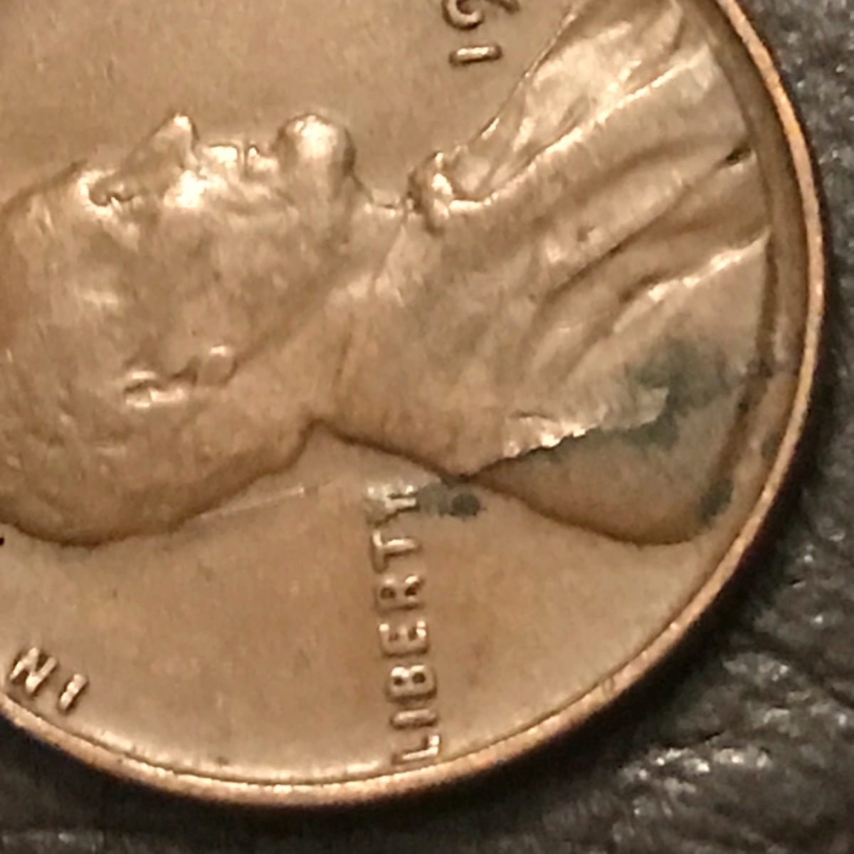 1940-P-LWC-Lamination-And-Die-Crack-Or-PMD-And-Die-Crack?