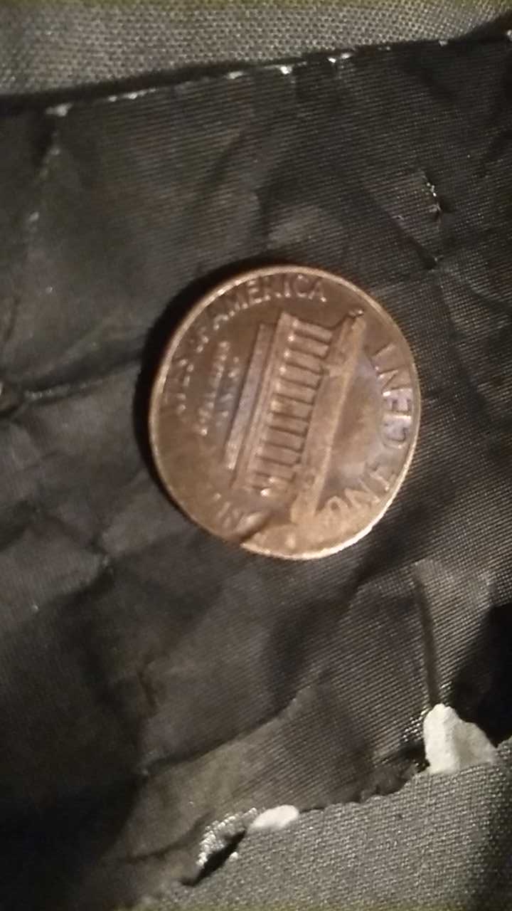 1983-Mis-Stamped-Lincoln-Cent-Or-Post-Mint-Damage