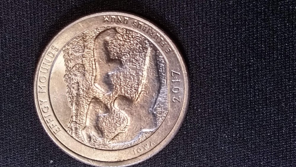 2017-P-Quarter-Effigy-Mounds-Is-It-Made-This-Way-Or-Error?