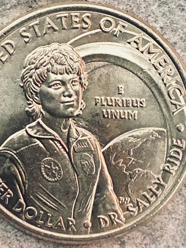 2022-Dr-Sally-Quarter-Die-Chip?
