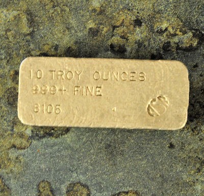 53.5-Ounces-Of-Silver-&-2-Grams-Of-Gold!