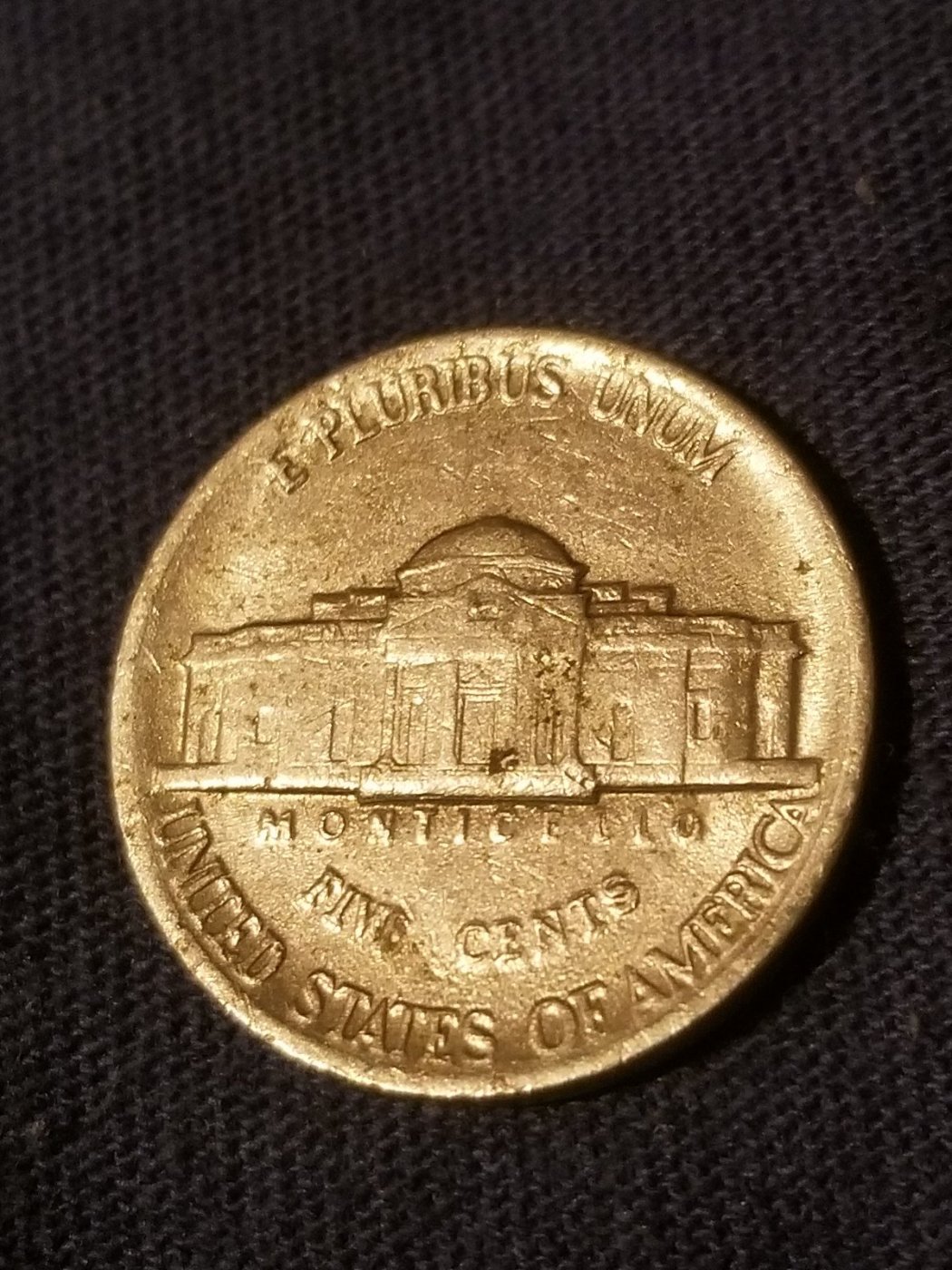 Hello,-I-Am-Fairly-New-To-Coin-Collecting.-Please-Help-Me-Identify-This-Jef