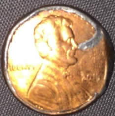 Can-Anyone-Tell-What-This-Is-2015-Penny-Found-In-A-Roll-Looks-Like-Error