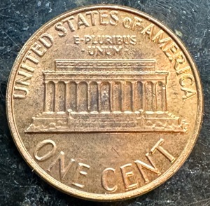 1982-D-Lg-Date-Copper-Penny-DDO?