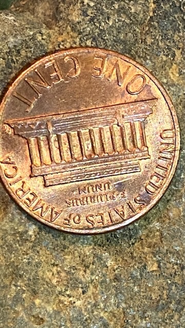 Hello-I'm-New-Here-From-USA-With-1984-D-Lincoln-Cent-To-Start