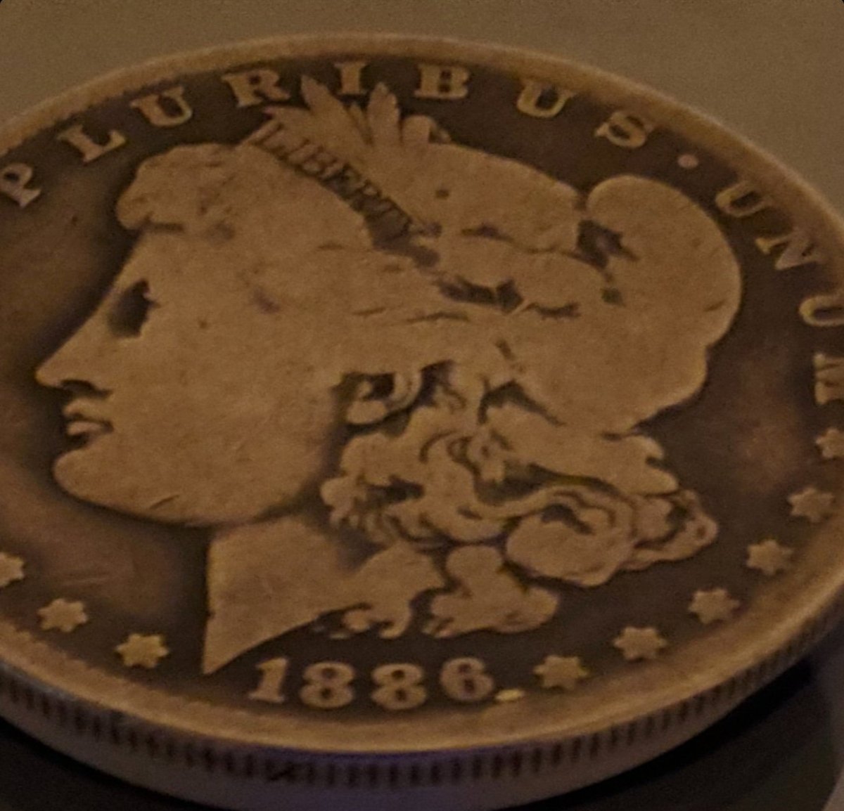1886-O-Die-Chip?-On-The-Obverse