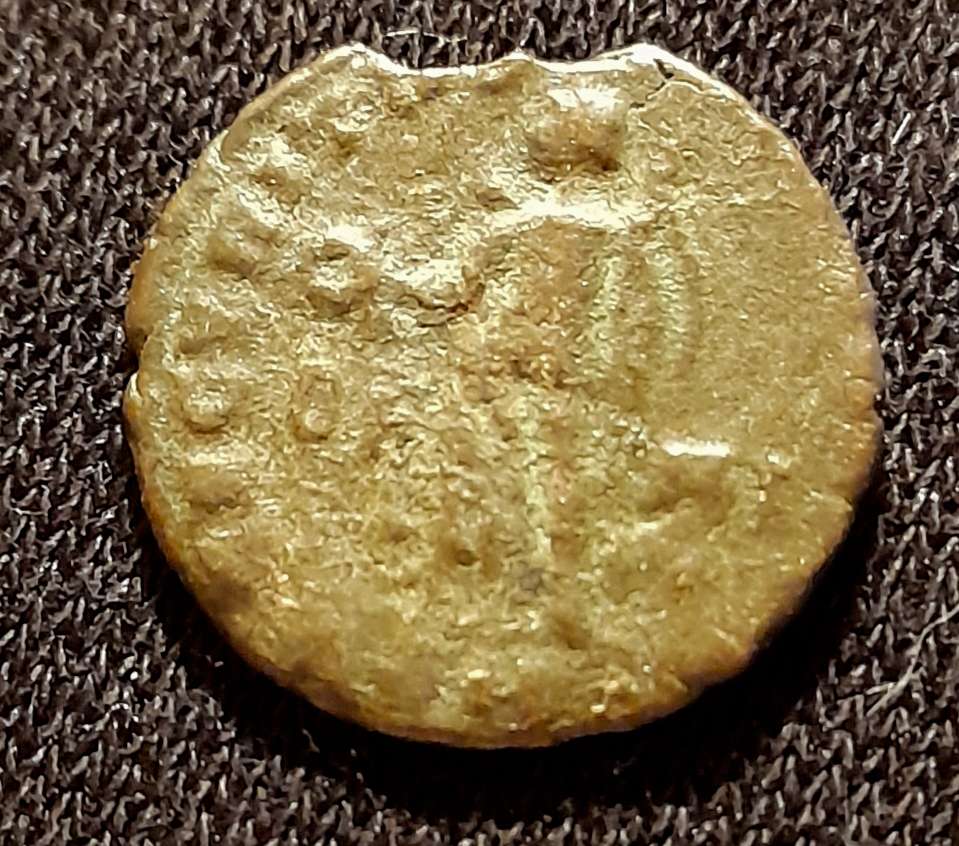 Unidentified-Roman-Coin?-Help-Please.