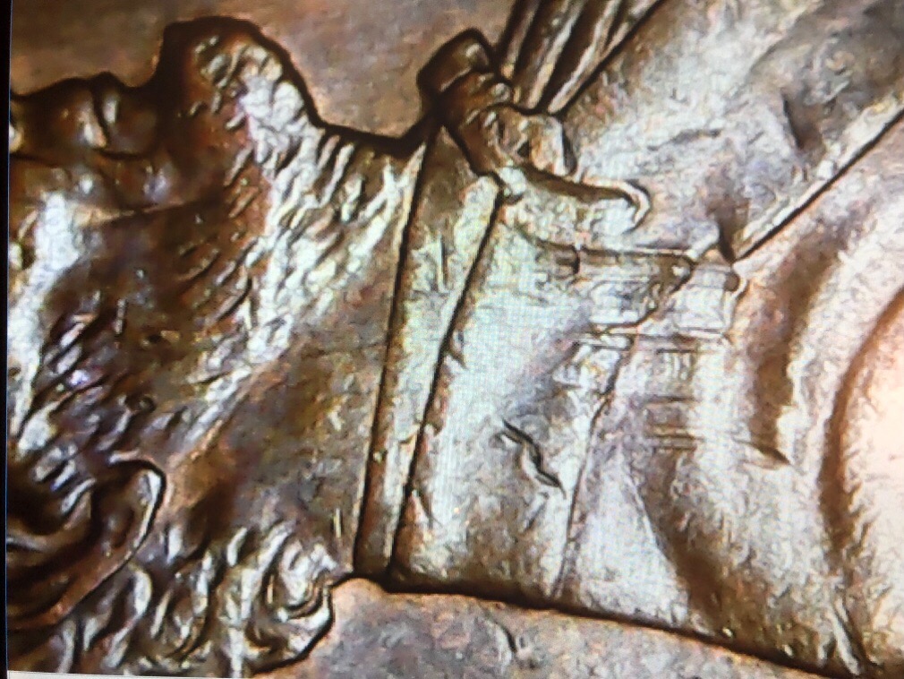 1994-D-LMC-Rotated-Part-Of-Memorial-Clash-On-Obverse/Anomalies-On-Reverse?