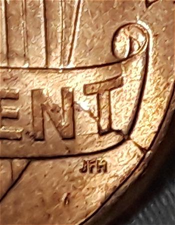 2014-P-Shield-Cent-With-Lightning-Bolt-Die-Crack-Going-Through-The-T