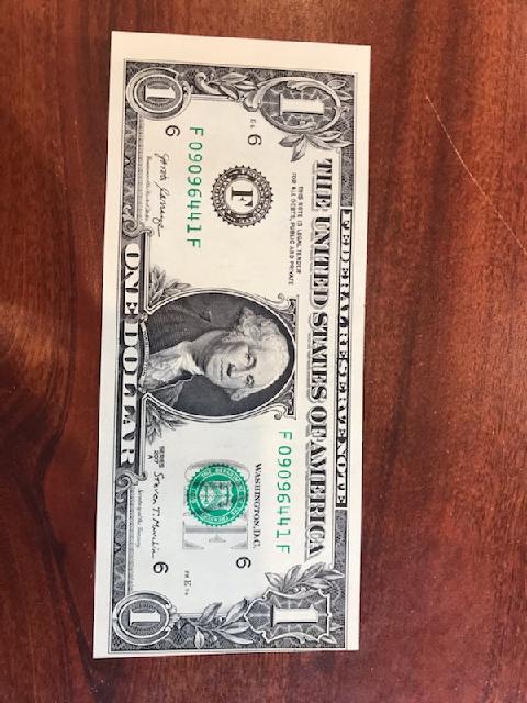 Misaligned-$1-Bills-Consecutive-Serial-Numbers