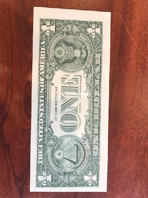 Misaligned-$1-Bills-Consecutive-Serial-Numbers