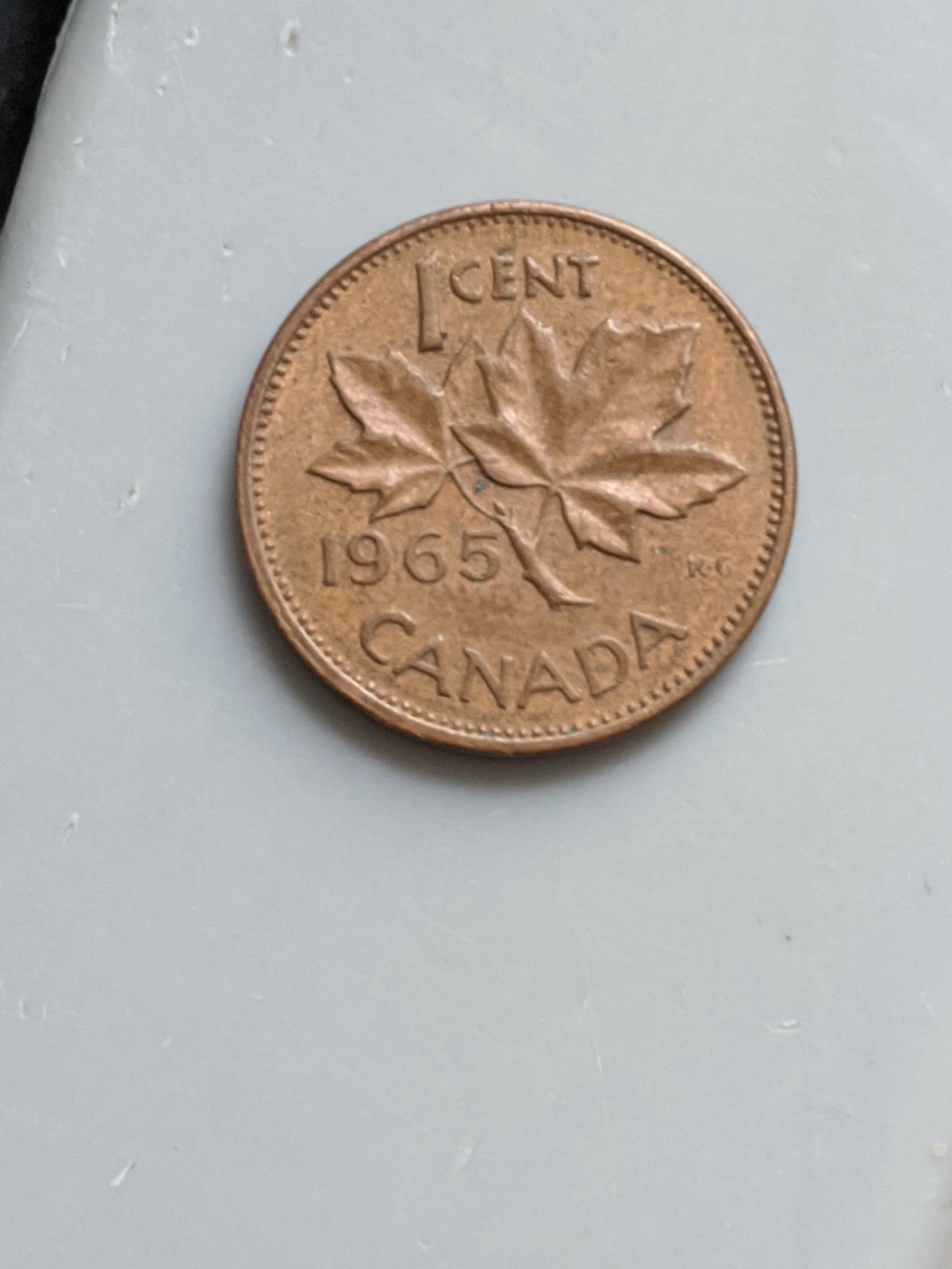 1965-Pointed-5-Penny,-Is-This-A-Small-Or-Large-Beads-Variety?