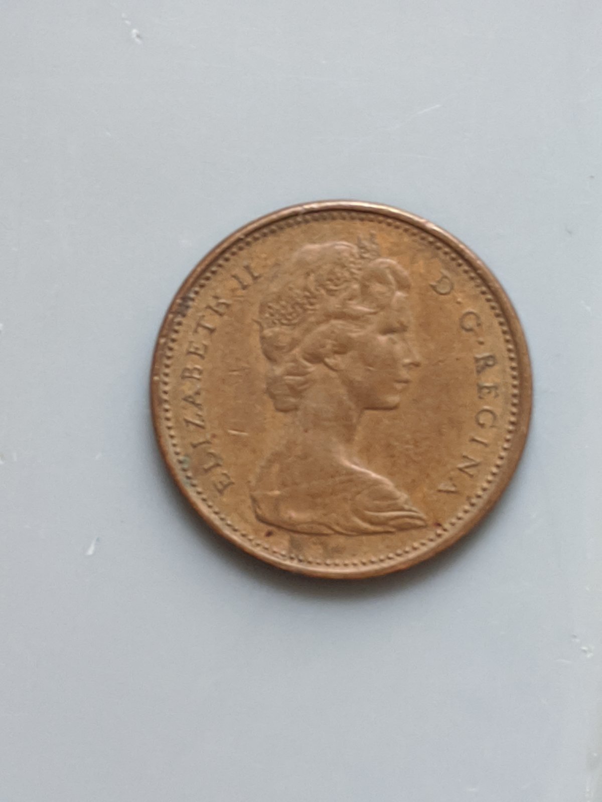 1965-Pointed-5-Penny,-Is-This-A-Small-Or-Large-Beads-Variety?