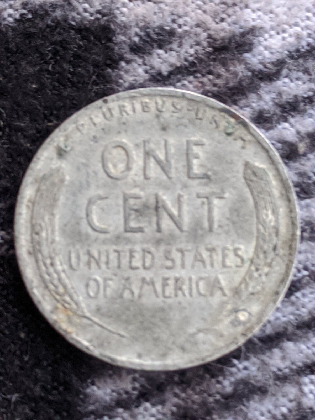 A-Coworker-Gave-Me-A-Set-Of-Some-Americain-Pennies