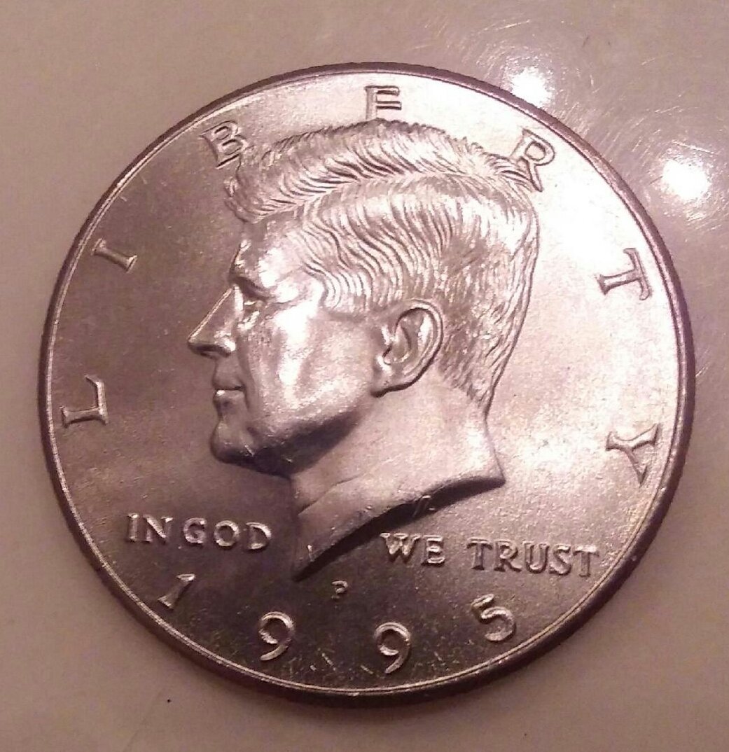 1995-Kennedy-Half-Dollar-Strange-Edge-Reeding