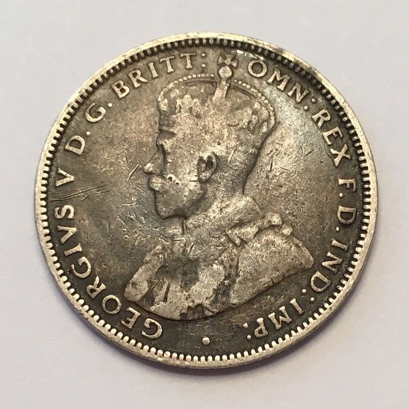 1915-H-Australia-Shilling-In-Rough-Shape--Grade?