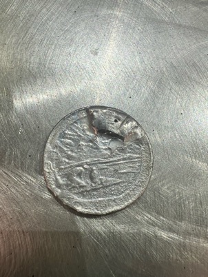 A-Quarter-I-Can't-Identify.