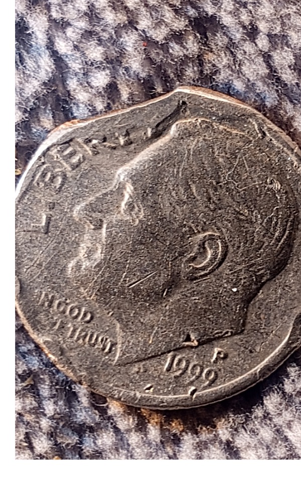 Error?-Post-Mint-Damage?-Is-It-Unique?-1999-P-Dime-Oddly-Printed