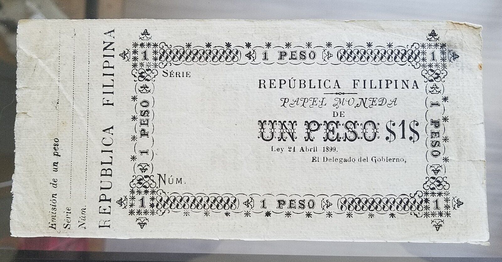 1889-Philippine-Revolutionary-Un-Peso-Banknote