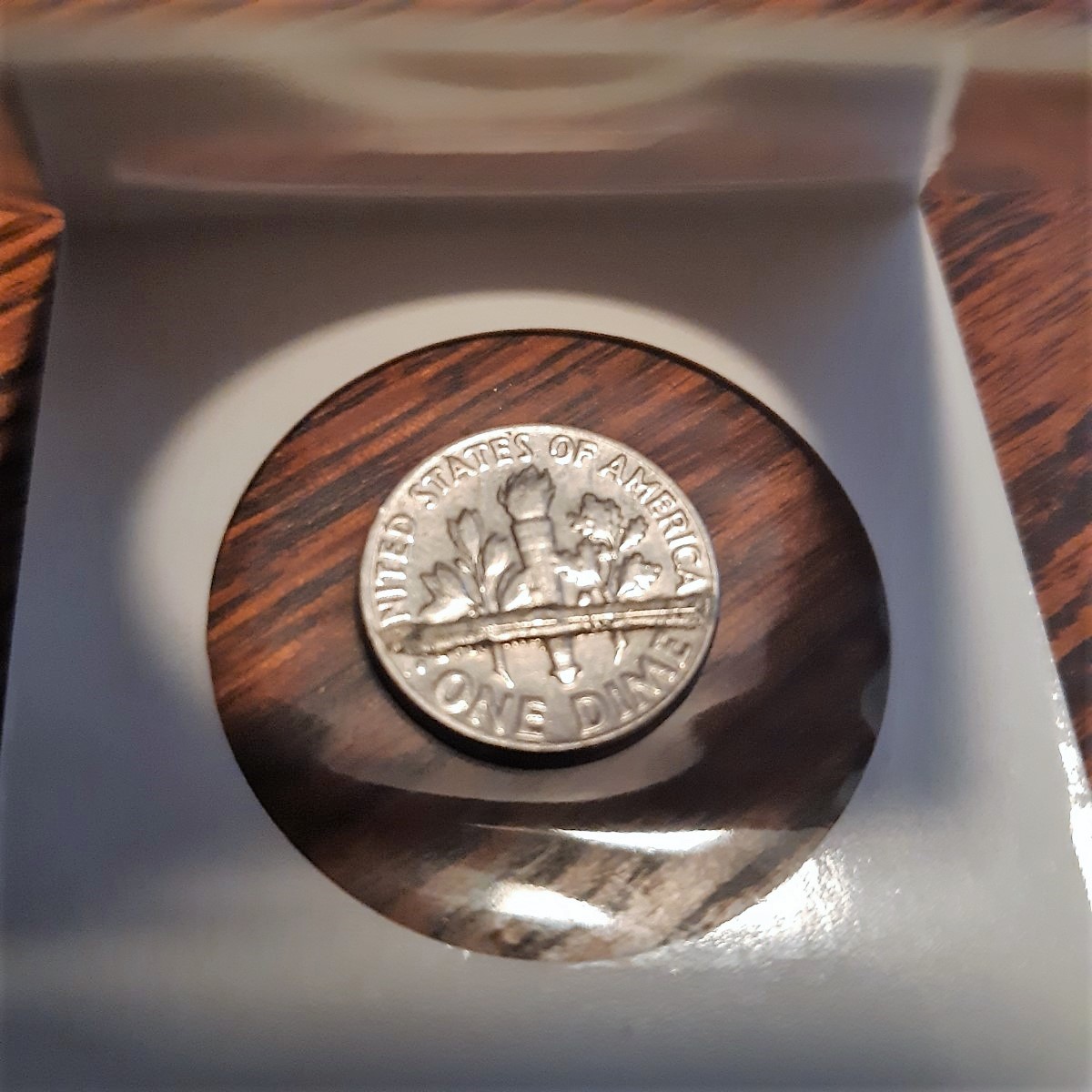 Friend-Brought-This1965-Dime,-Asked-What-Is-Wrong-With-It...good-Question