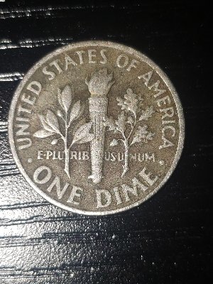1967-Dime-Color-Is-Dark-On-The-Inside