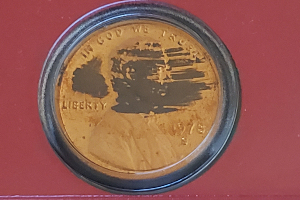 I-Got-A-Mint-Uncirculated-1978-Set-From-Amazon-But-The-Penny-Is-Messed-Up.