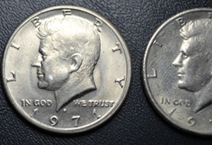 1971-D-Kennedy-Half-Dollar---Chin-Area-Misaligned?-Possible-Mint-Error