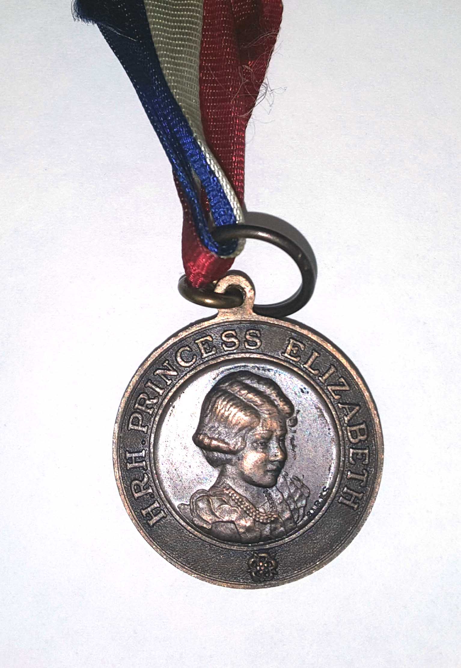 Need-Help-Identifying-This-British?-Medal