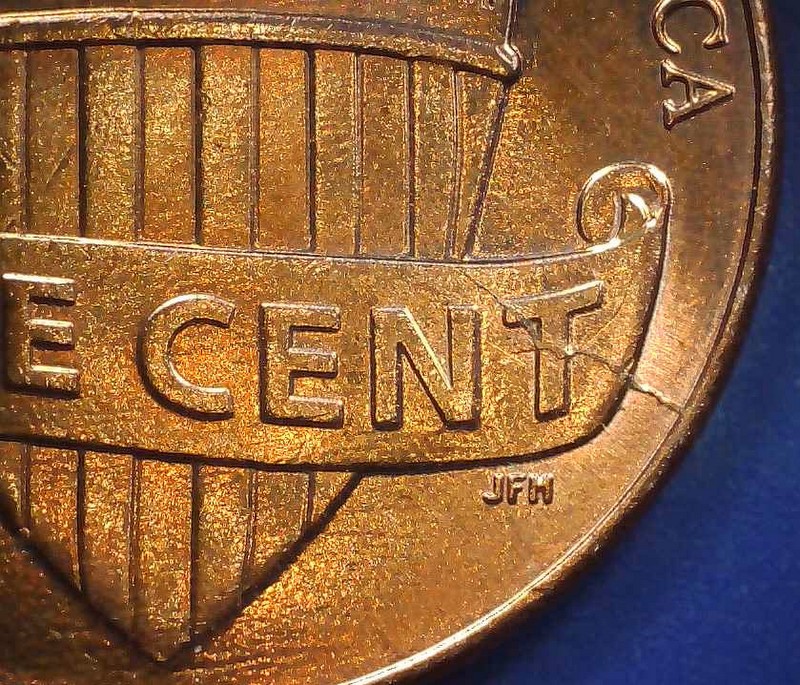 2014-P-Shield-Cent-With-A-Die-Crack