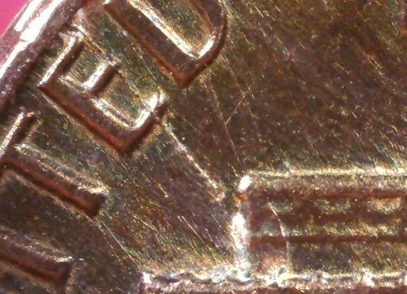 1983-P-LMC-Zinc-With-Die-Cracks-And-Goodies