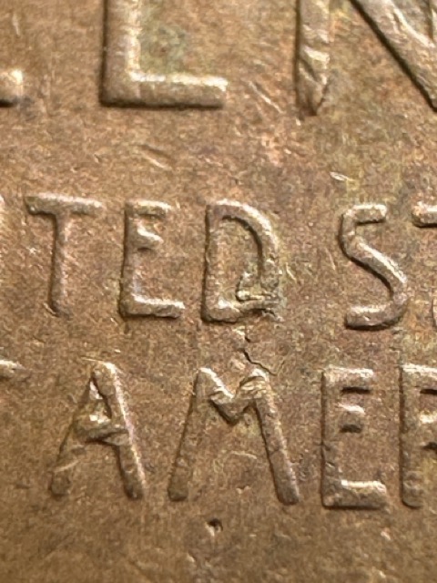 1957-D-Lincoln-Wheat-Cent,-Spike-Head-And-Die-Chip