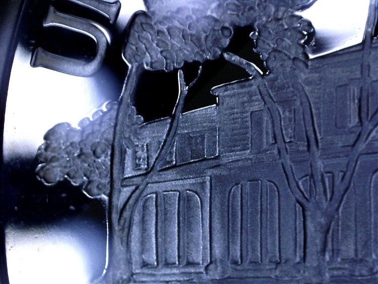 1990-Prestige-Set-Ike-Dollar-Missing-Window-Panes-On-Reverse-Building.