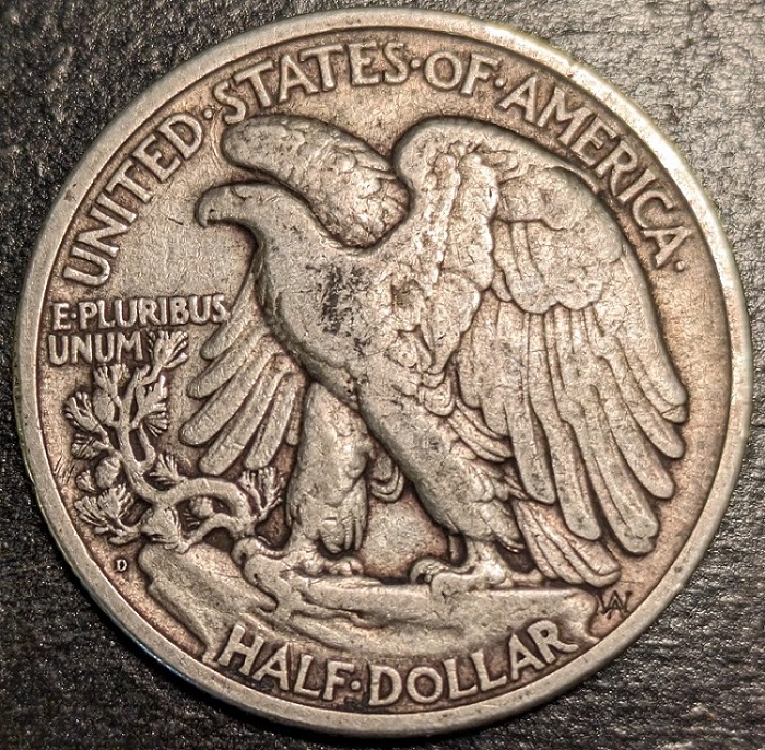 Grade-Of-1921-D-Walking-Liberty-Half