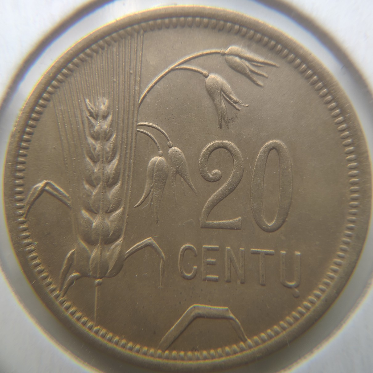 Lithuania-1925-20-Centu,-Grade-And-Comparison